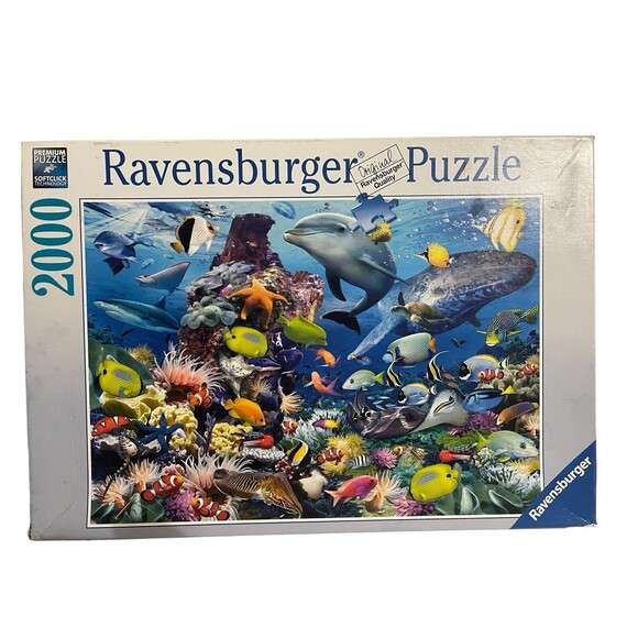Ravensburger 2000 Piece Jigsaw Puzzle "Underwater" Colorful Fish Seascape - Picture 1 of 15